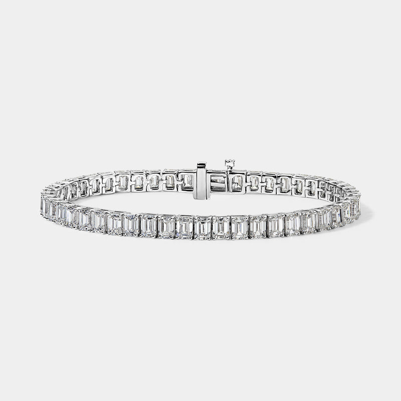 14K White Gold Emerald Tennis Bracelet 12 CTW
