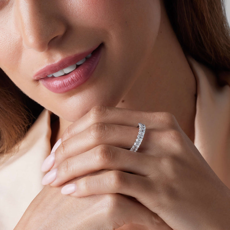 14K White Gold Emerald Anniversary Ring 2 CTW — 2.00