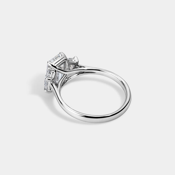 EMERALD CUT ENGAGEMENT RING WITH trapeziods