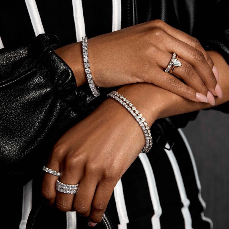 14K White Gold Emerald Tennis Bracelet 5 CTW — 7