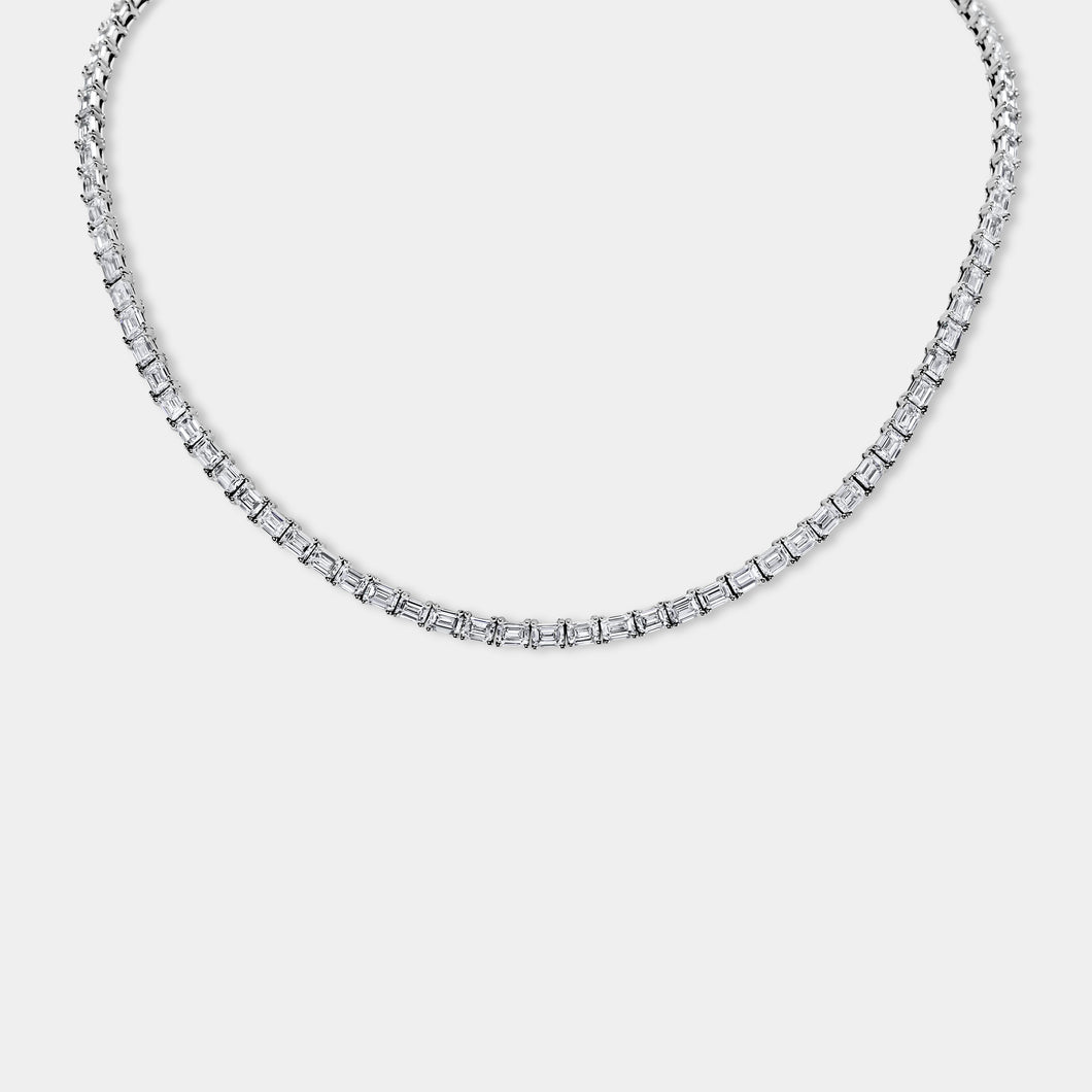 18K White Gold Emerald Tennis Necklace 28 CTW